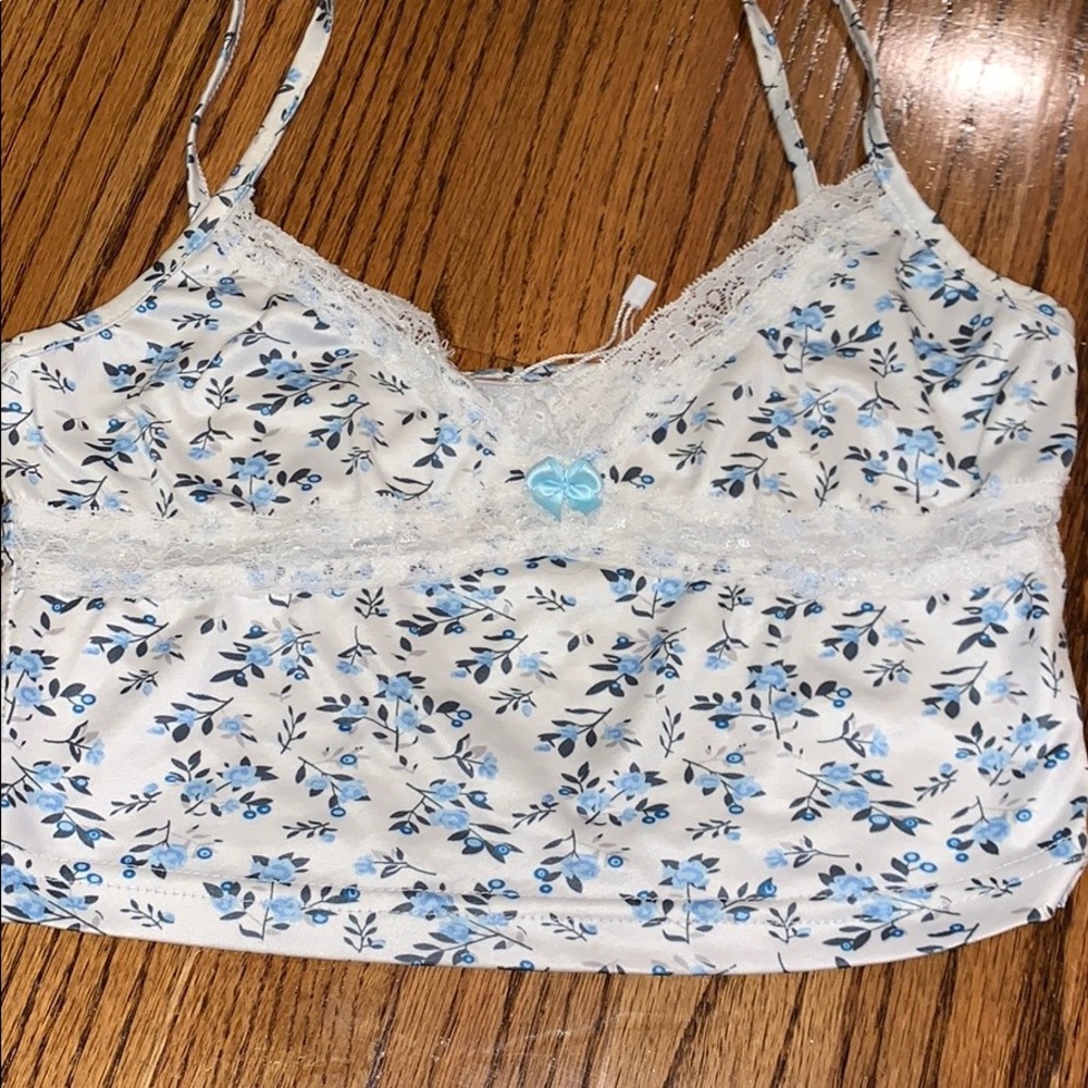 Blue flower cami